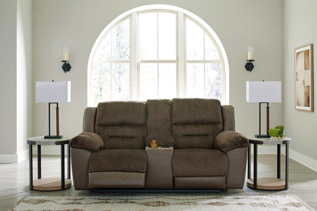 Dorman Living Room Set