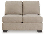 Brogan Bay 3-Piece Sectional with Cuddler