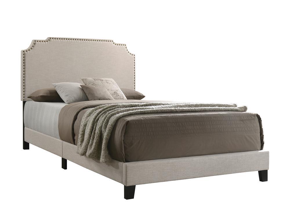 Tamarac Upholstered Nailhead Queen Bed Beige